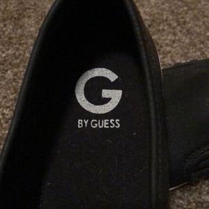 GUESS SLIP ON FLATS